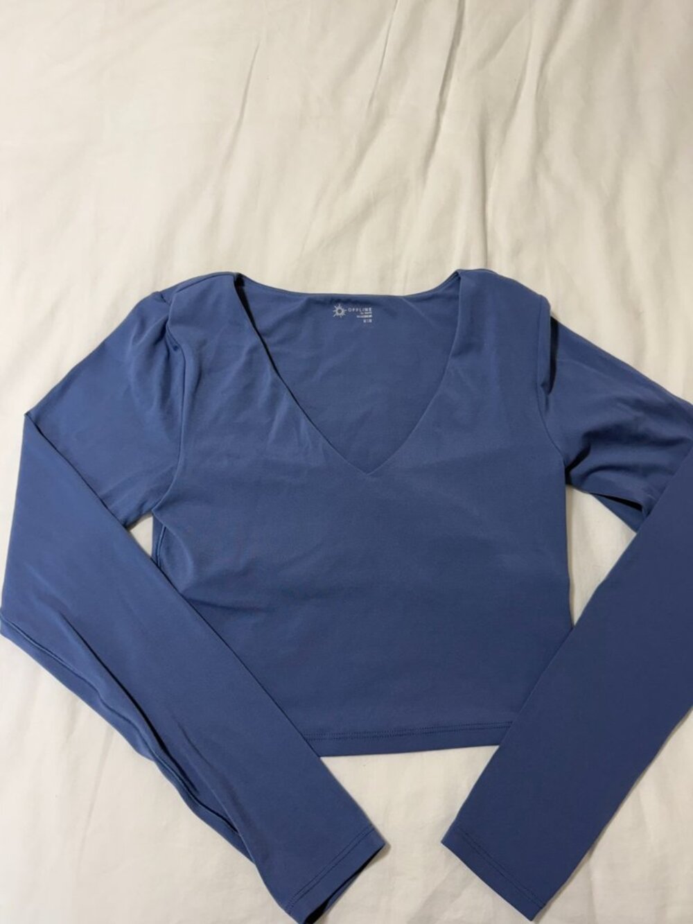 OFFLINE by Aerie Real Me V-Neck Crop Top Built-In Bra M Blue Long Sleeve
